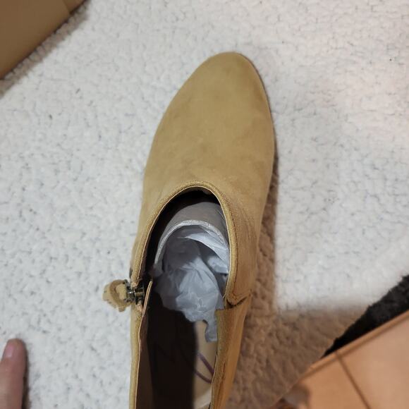 NEW ZODIAC Women's Val-Western Side Zip Ankle Boot Desert Tan SIZE 8.5 M - Picture 5 of 7